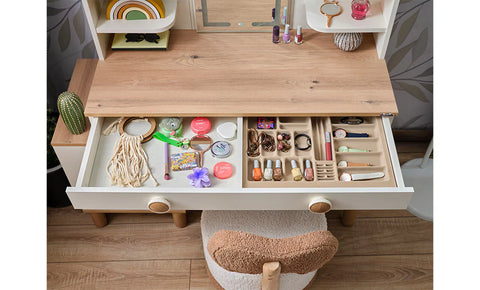 بوهيم لايف غرفة نوم شبابية