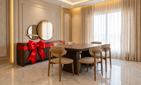 Paris  Full dining room