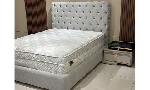 MK 008 bed - MK Kabbani Furniture