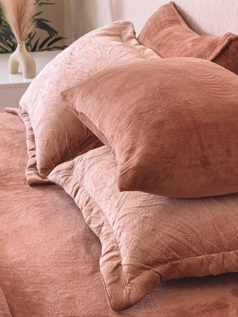 NIRA Comforter 6 Pcs Set 04