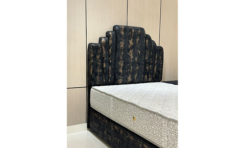 MK 007 bed - MK Kabbani Furniture